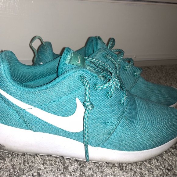 turquoise roshes